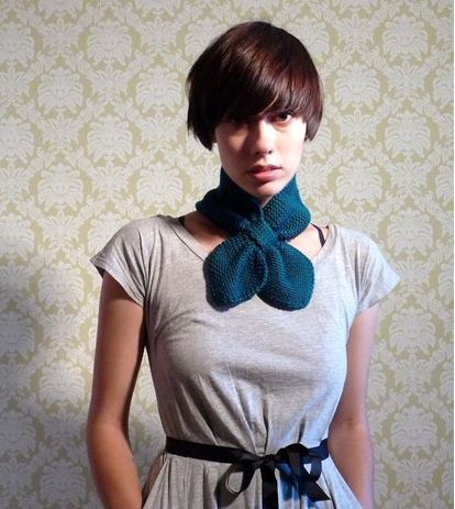 the PERTH classic ascot in Teal by yarnovermovement on Etsy